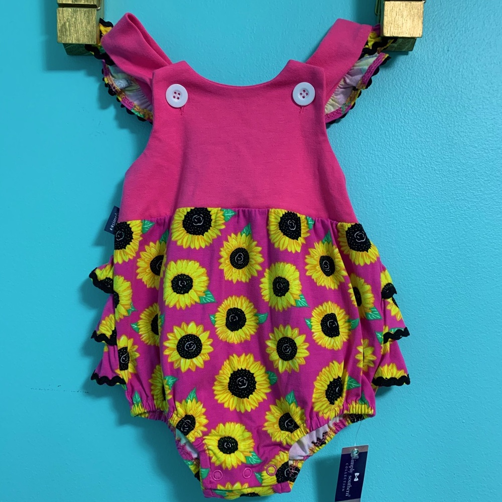 NWT Simply Southern romper 9-12 months
